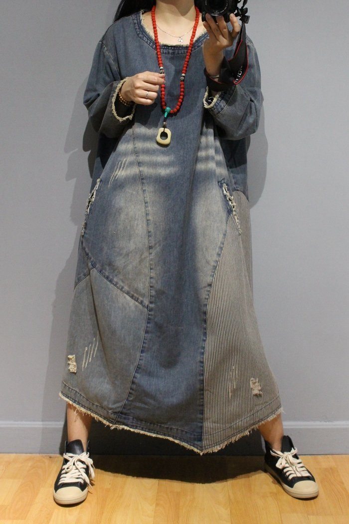 Robe En Denim À Col Rond En Détresse Littéraire D'automne