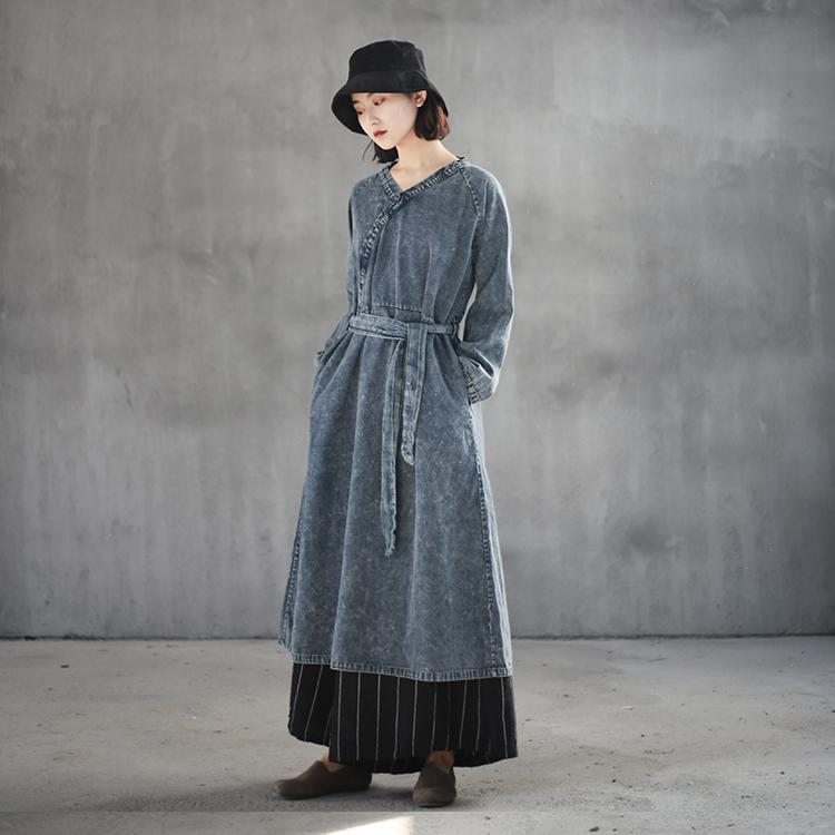 Robe En Denim À Surplis Avec Ceinture