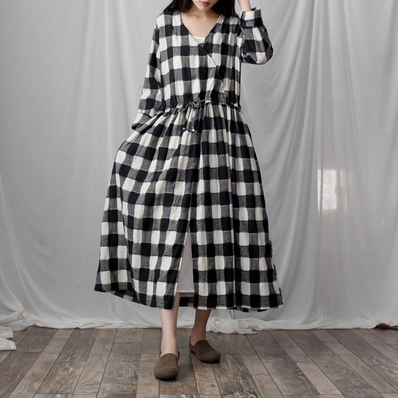 Robe Fendue À Manches Longues Et Col En V À Carreaux Vintage