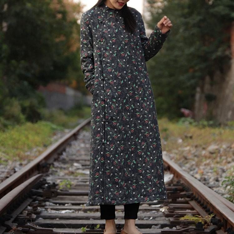 Robe À Fleurs À Boucle Vintage D'hiver