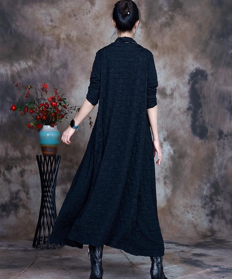 Robe Longue En Soie À Col Mi-long Et Froissé D'automne