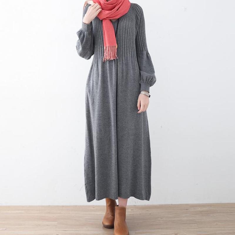 Robe Pull En Tricot À Col En V Gris Littéraire D'automne