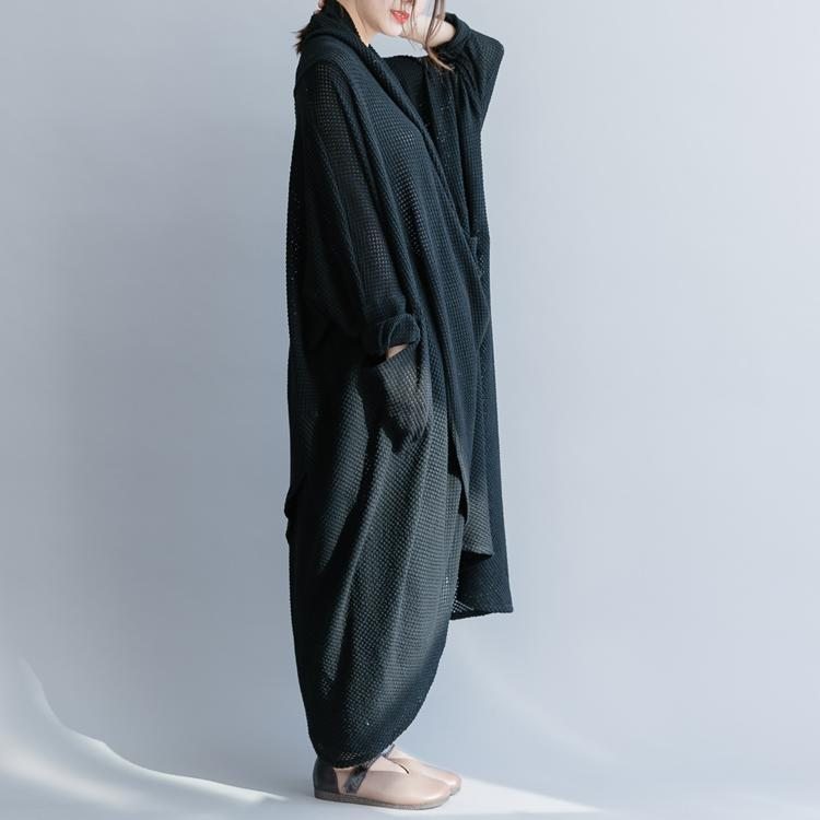 Robe En Tricot À Croix Noire Tombante Robes Art De Style Zen Pour Les Femmes