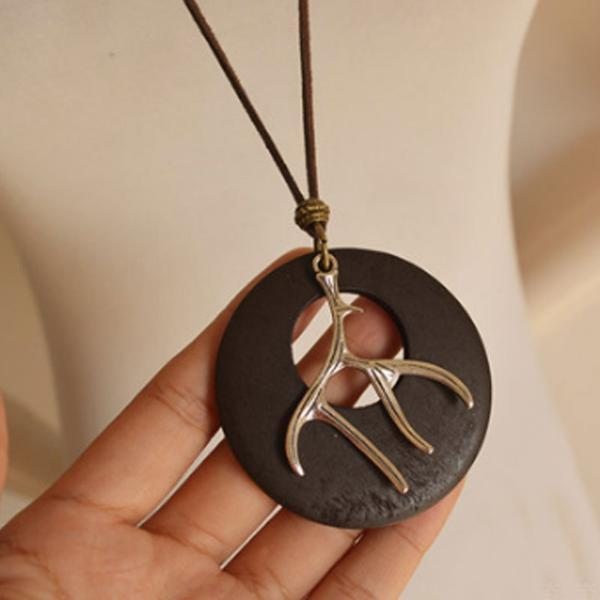 Accessoire Rétro Forme Ronde Métal Bois Collier