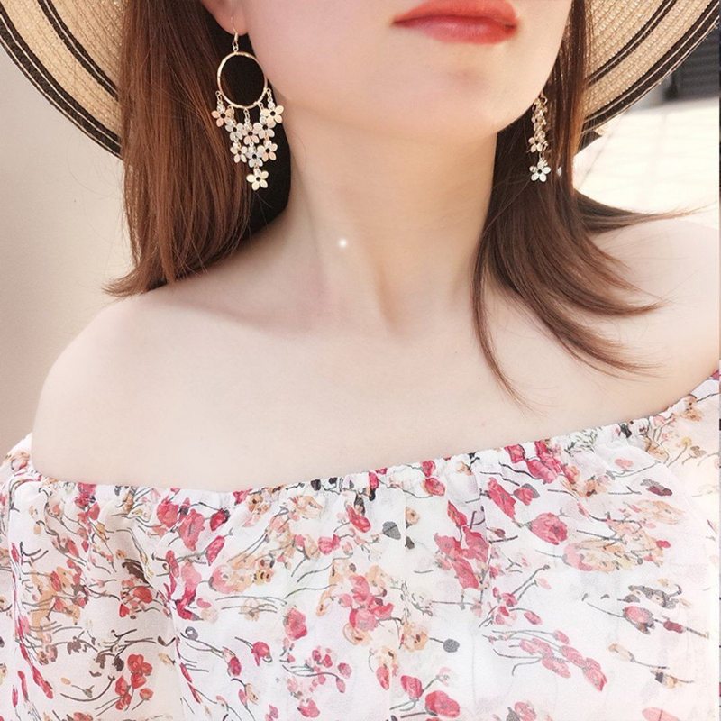 Boucles D'oreilles Pendantes Avec Fleurs En Métal