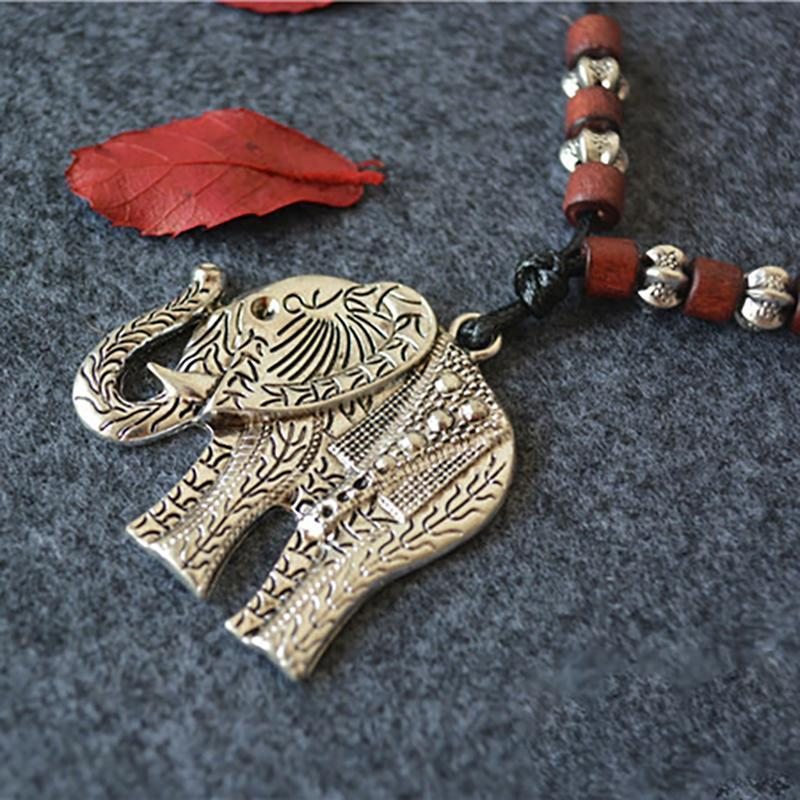 Sautoir Pendentif Éléphant Perles Bois