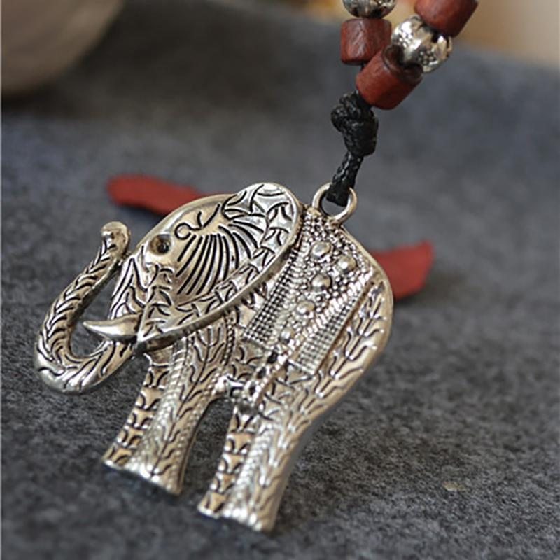 Sautoir Pendentif Éléphant Perles Bois