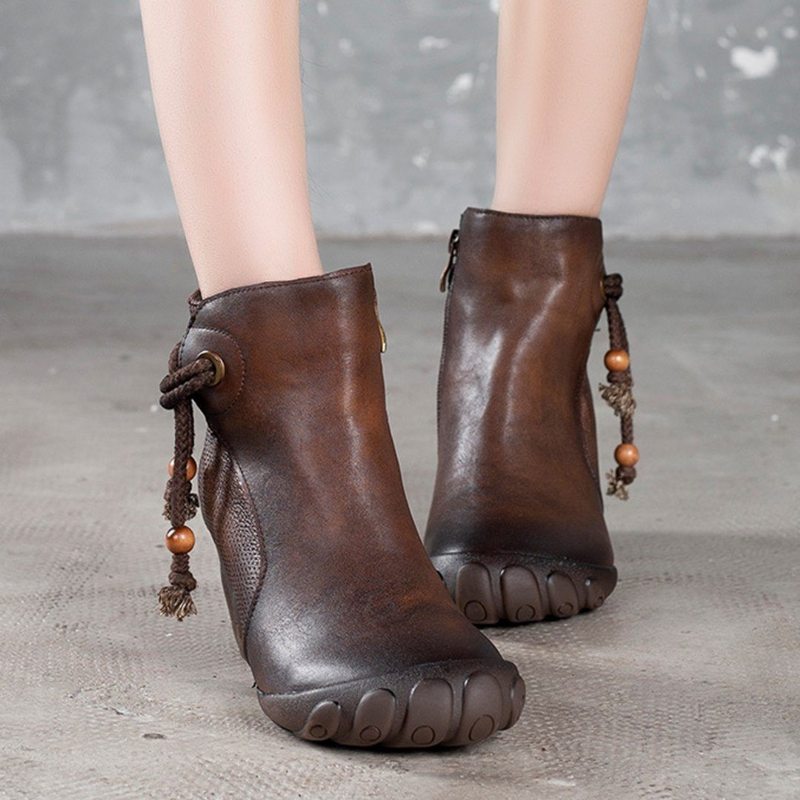 Bottines En Cuir Avec Ceintures