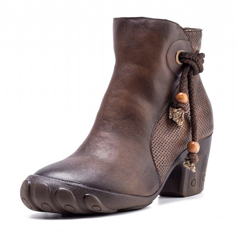 Bottines En Cuir Avec Ceintures